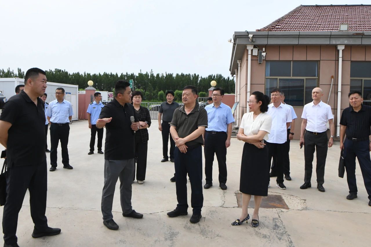 公司领导参加燃气立法调研活动